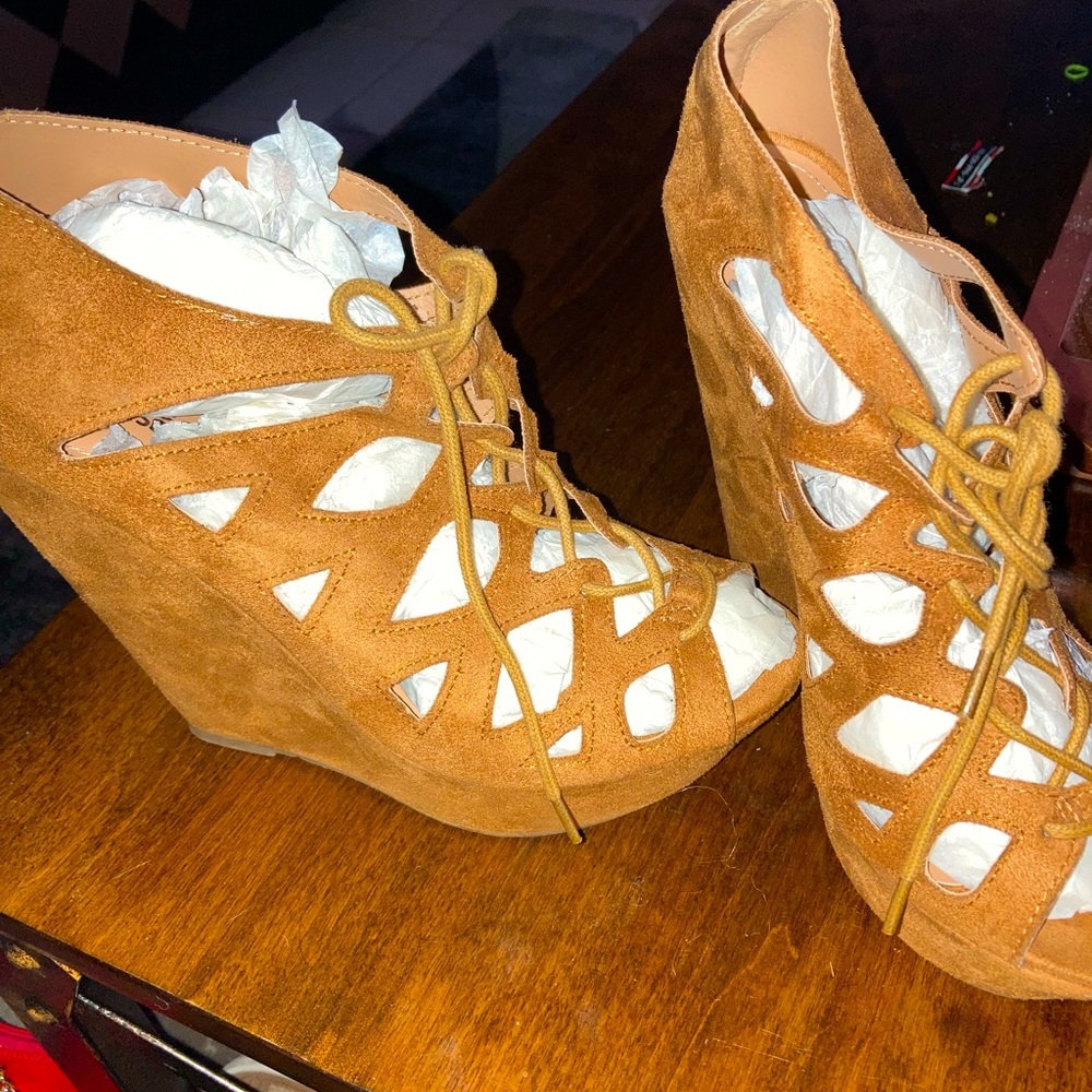 Charlotte Russe wedges